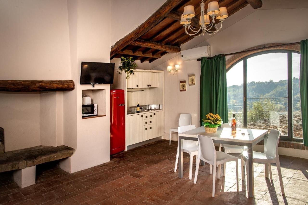 Villa Norcenni Aparthotel Филине Валдарно Екстериор снимка