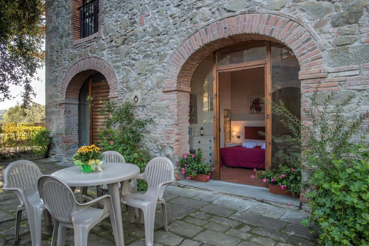 Villa Norcenni Aparthotel Филине Валдарно Екстериор снимка