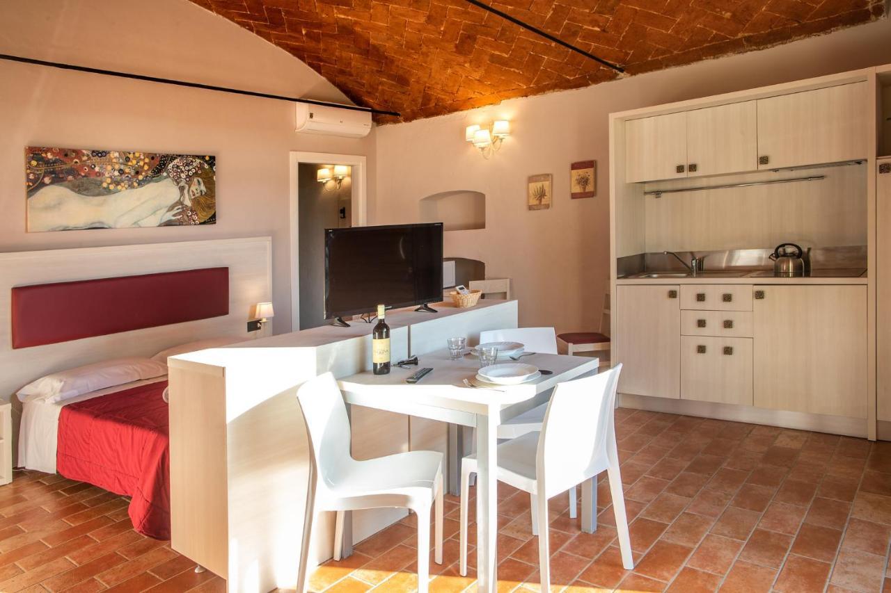Villa Norcenni Aparthotel Филине Валдарно Екстериор снимка